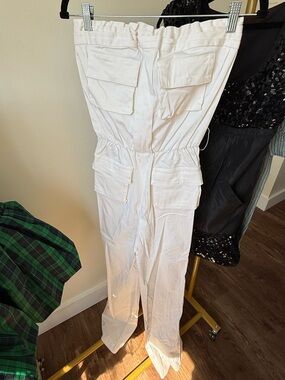 White Alice and Olivia Utility Strapless Jumpsuit Size 6